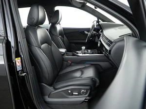 Внедорожник Audi Q7 2018 года, 4799050 рублей, Москва