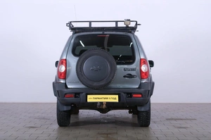 Внедорожник Chevrolet Niva 2012 года, 499000 рублей, Омск