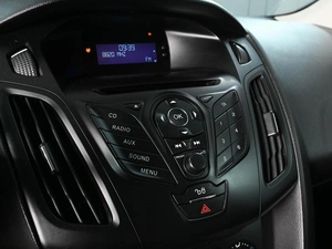 Хетчбэк Ford Focus 2012 года, 879000 рублей, Аксай