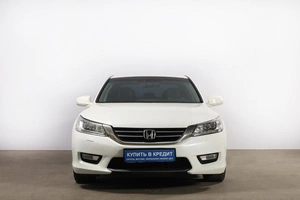 Седан Honda Accord 2013 года, 1949000 рублей, Новосибирск