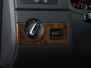 Минивэн Volkswagen Multivan 2011 года, 2649999 рублей, Москва