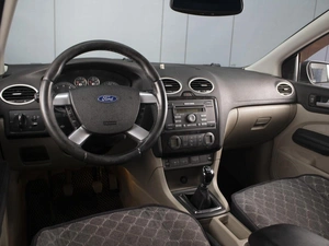 Седан Ford Focus 2006 года, 470000 рублей, Омск