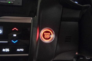 Хетчбэк Honda Fit 2019 года, 1359000 рублей, Красноярск
