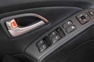 Внедорожник Hyundai ix35 2013 года, 1389000 рублей, Омск