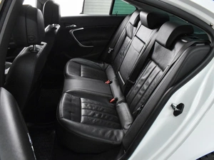 Седан Opel Insignia 2014 года, 1310000 рублей, Воронеж