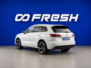 Внедорожник Volkswagen Touareg 2018 года, 4790055 рублей, Москва