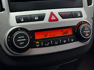 Хетчбэк Kia Ceed 2009 года, 799000 рублей, Кропоткин