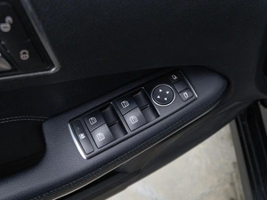 Седан Mercedes-benz E-класс 2013 года, 1998444 рублей, Москва