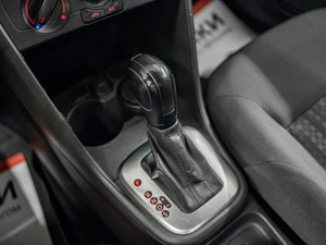 Седан Volkswagen Polo 2019 года, 975000 рублей, Красноярск