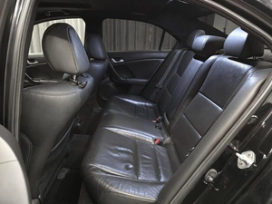 Седан Honda Accord 2008 года, 1370000 рублей, Красноярск