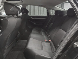 Седан Honda Accord 2017 года, 2380000 рублей, Красноярск