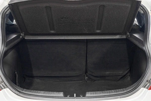 Хетчбэк Hyundai Solaris 2011 года, 799000 рублей, Барнаул