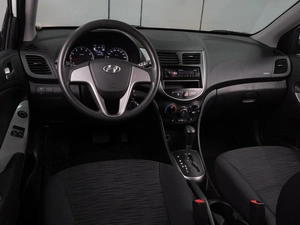 Хетчбэк Hyundai Solaris 2015 года, 989000 рублей, Воронеж