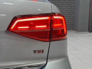 Седан Volkswagen Jetta 2017 года, 1247000 рублей, Красноярск