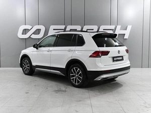 Внедорожник Volkswagen Tiguan 2018 года, 2799000 рублей, Ростов-на-Дону