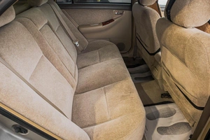 Седан Toyota Corolla 2000 года, 649000 рублей, Барнаул