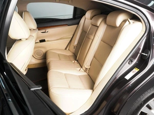 Седан Lexus ES 2012 года, 1730000 рублей, Минеральные Воды