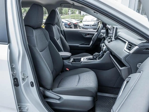 Внедорожник Toyota RAV4 2020 года, 3830000 рублей, Ставрополь