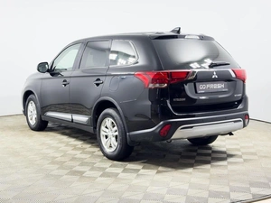 Внедорожник Mitsubishi Outlander 2019 года, 1895200 рублей, Казань