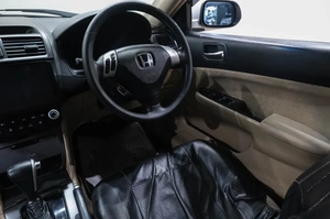 Седан Honda Accord 2002 года, 689000 рублей, Новокузнецк