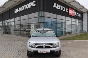 Внедорожник Renault Duster 2015 года, 1020000 рублей, Мирное