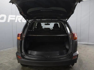 Внедорожник Toyota RAV4 2013 года, 1880000 рублей, Омск