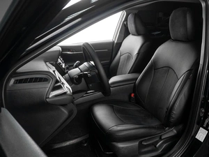 Седан Toyota Camry 2019 года, 2499000 рублей, Тюмень