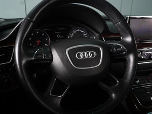 Седан Audi A8 2012 года, 2055000 рублей, Минеральные Воды
