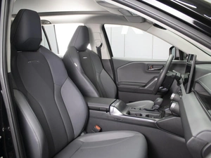 Внедорожник Toyota RAV4 2026 года, 4300000 рублей, Омск