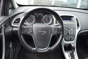 Хетчбэк Opel Astra 2012 года, 1010000 рублей, Ярославль