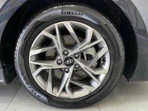 Седан Hyundai Sonata 2021 года, 2720000 рублей, Красноярск