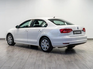 Седан Volkswagen Jetta 2015 года, 1199000 рублей, Саратов