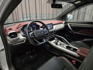 Внедорожник Geely Coolray 2021 года, 1670000 рублей, Красноярск