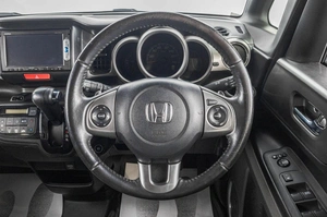 Хетчбэк Honda N-BOX Slash 2015 года, 1099000 рублей, Барнаул