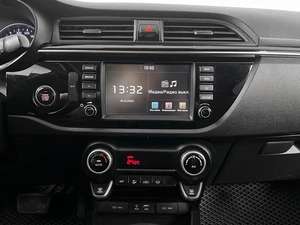 Седан Kia Rio 2019 года, 1399000 рублей, Казань