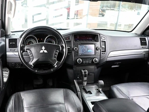 Внедорожник Mitsubishi Pajero 2011 года, 2075000 рублей, Волгоград