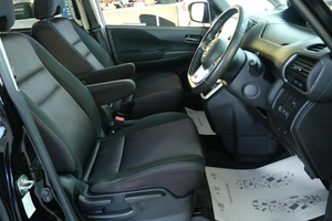 Минивэн Nissan Serena 2018 года, 1909000 рублей, Омск