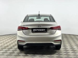 Седан Hyundai Solaris 2019 года, 1165200 рублей, Казань