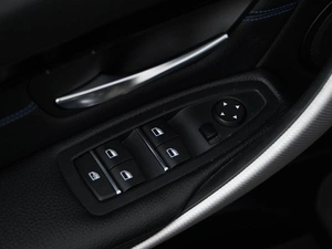 Седан BMW 3 серия 2018 года, 2729077 рублей, Москва