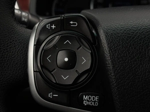 Седан Toyota Camry 2013 года, 1699000 рублей, Ижевск