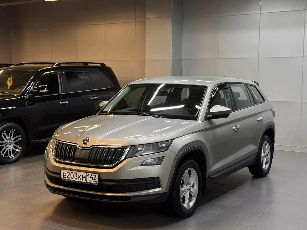 Внедорожник Skoda Kodiaq 2019 года, 2247000 рублей, Красноярск