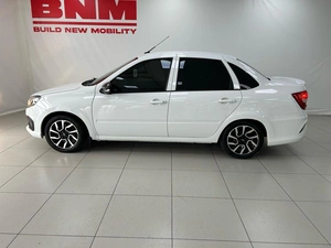Седан ВАЗ (LADA) Granta 2023 года, 880000 рублей, Обнинск