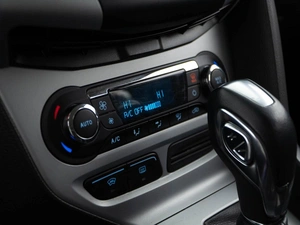 Хетчбэк Ford Focus 2013 года, 1178888 рублей, Москва