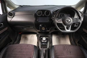 Хетчбэк Nissan Note 2018 года, 1439000 рублей, Новосибирск