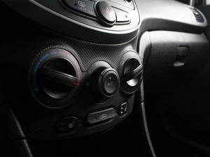 Седан Hyundai Solaris 2015 года, 770000 рублей, Омск