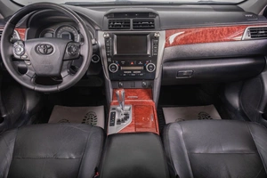 Седан Toyota Camry 2011 года, 1499000 рублей, Томск