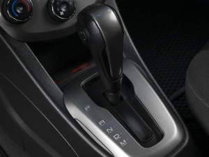 Седан Chevrolet Aveo 2012 года, 775000 рублей, Омск