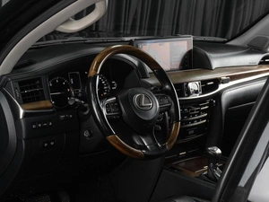 Внедорожник Lexus LX 2017 года, 7649000 рублей, Тюмень