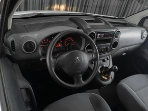 Peugeot Partner, II (2008—2012) 1.6 MT (90 л.с.) 2012г. 2012 года, 649000 рублей, Тюмень