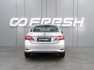 Седан Toyota Corolla 2011 года, 909000 рублей, Воронеж